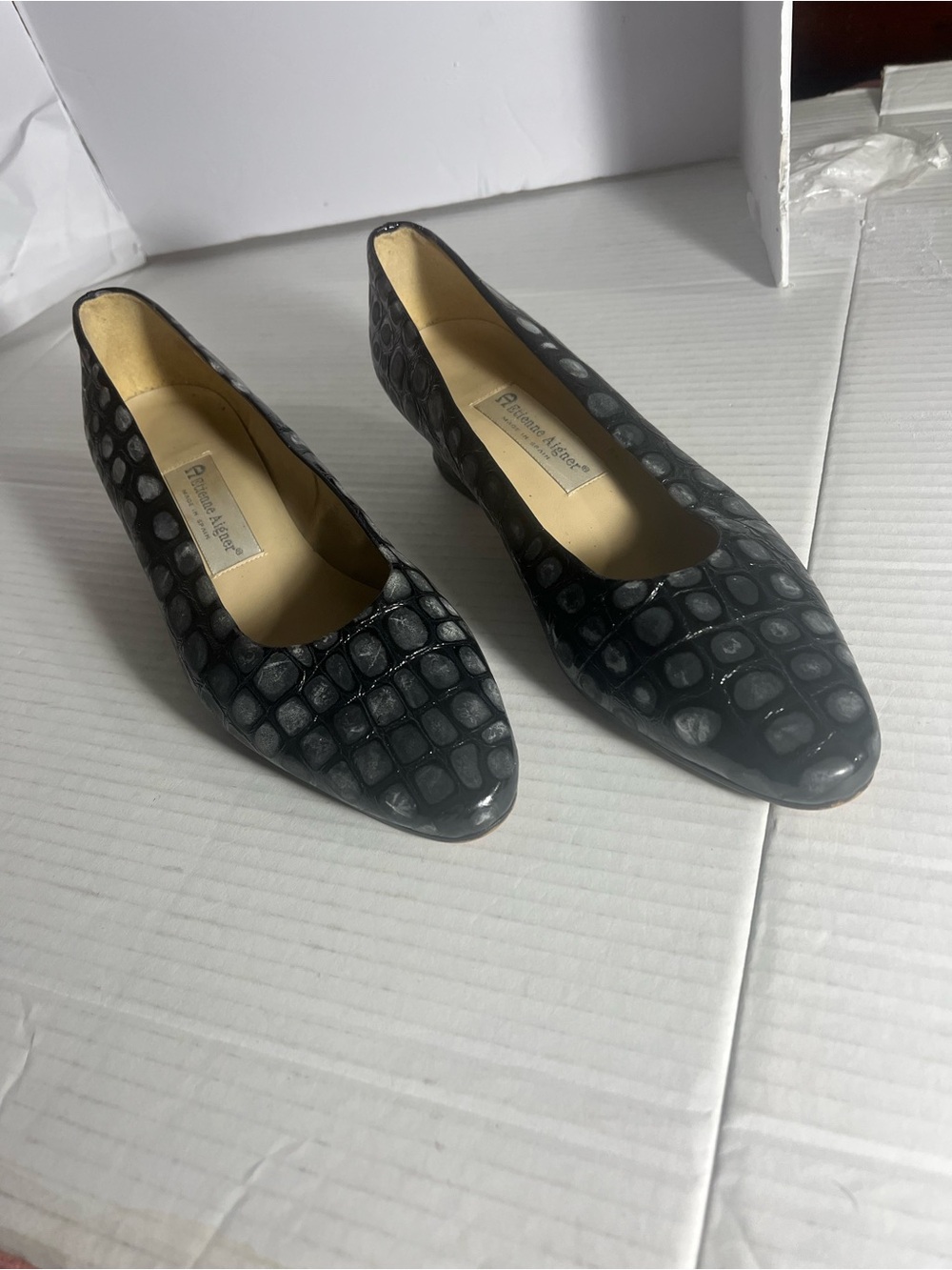 Aetienne Aigner made in Spain size 8.5